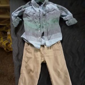 Boys Tommy Hilfiger outfit size 3t